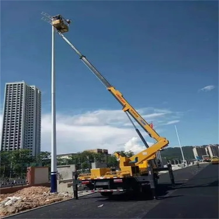 临西县维修路灯的曲臂升降车出租