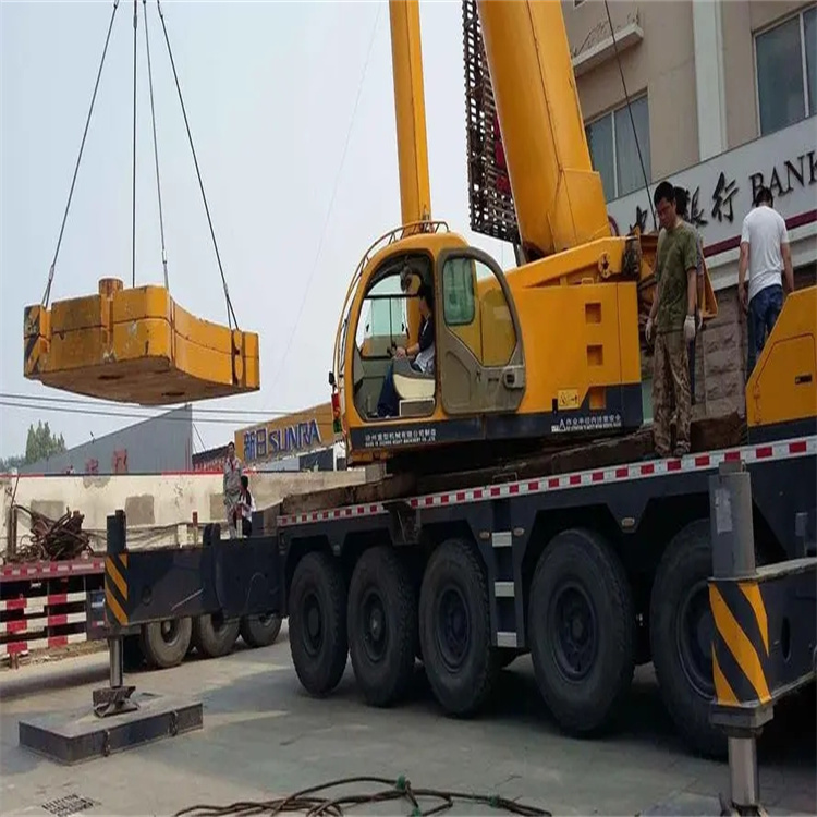 临西县当地吊车出租|机器吊装|75吨|工厂搬迁服务